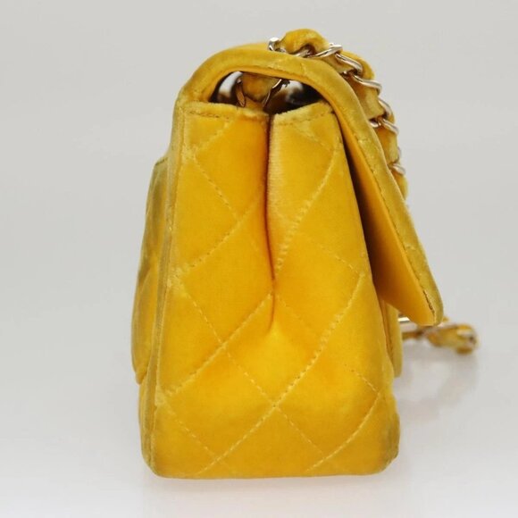 CHANEL Matelasse Chain Shoulder Bag Velor Yellow CC Auth 106423 - Picture 6 of 16